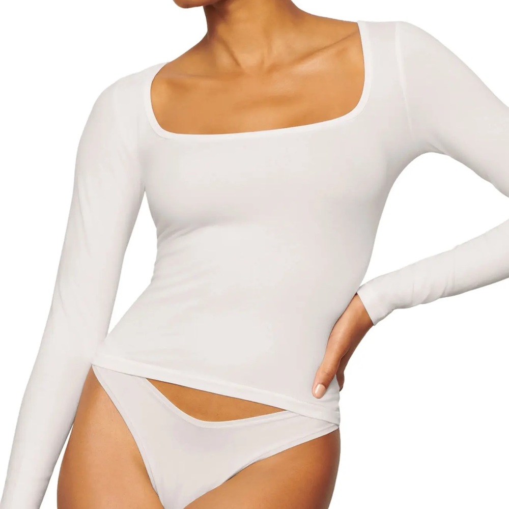 SKIMS Vintage Square Neck Long Sleeve T-Shirt